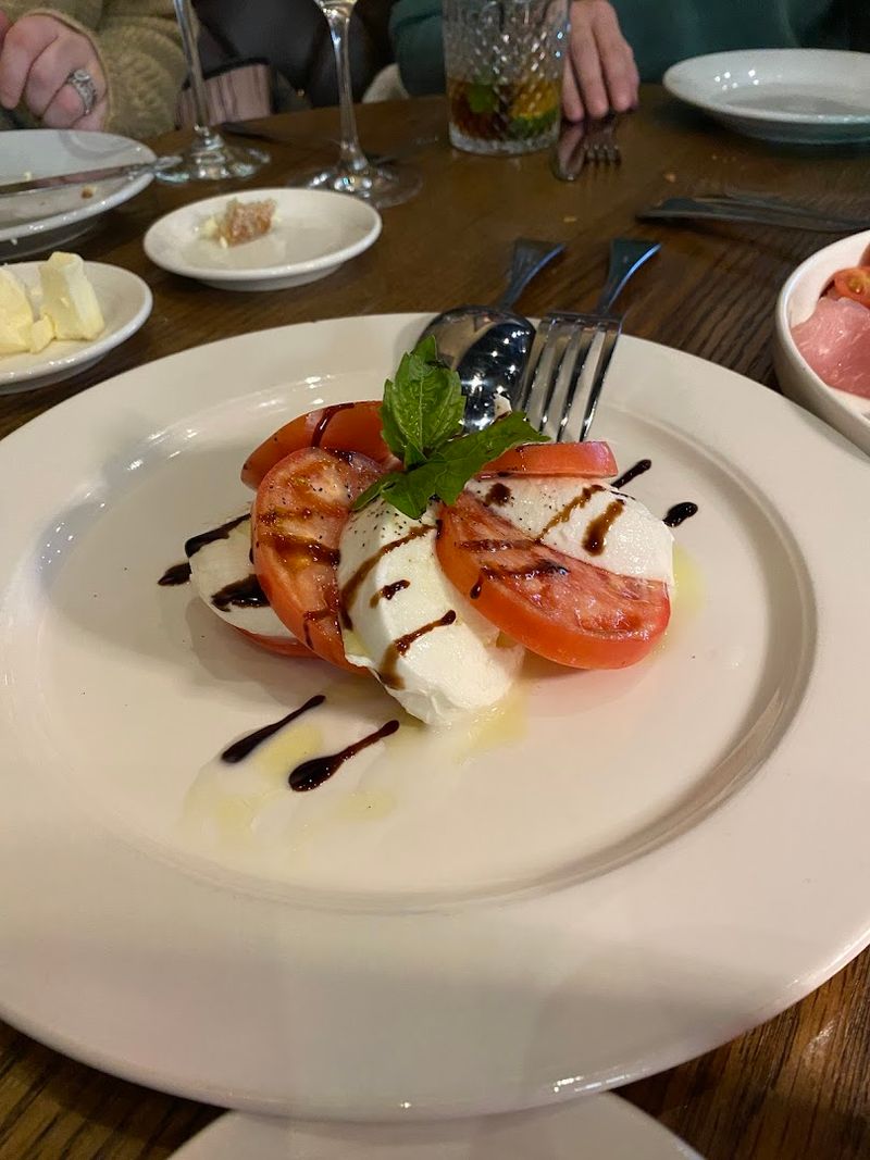 Planning Your Visit to Ferraro's Kitchen Planning Your Visit to Ferraro's Kitchen