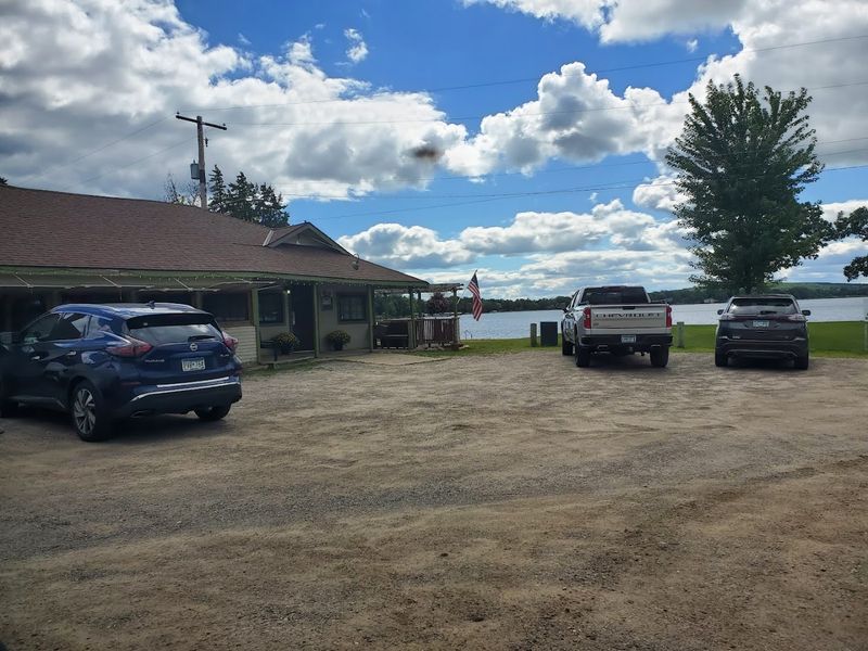 Planning Your Visit to Fisher's Club in Avon Planning Your Visit to Fisher's Club in Avon