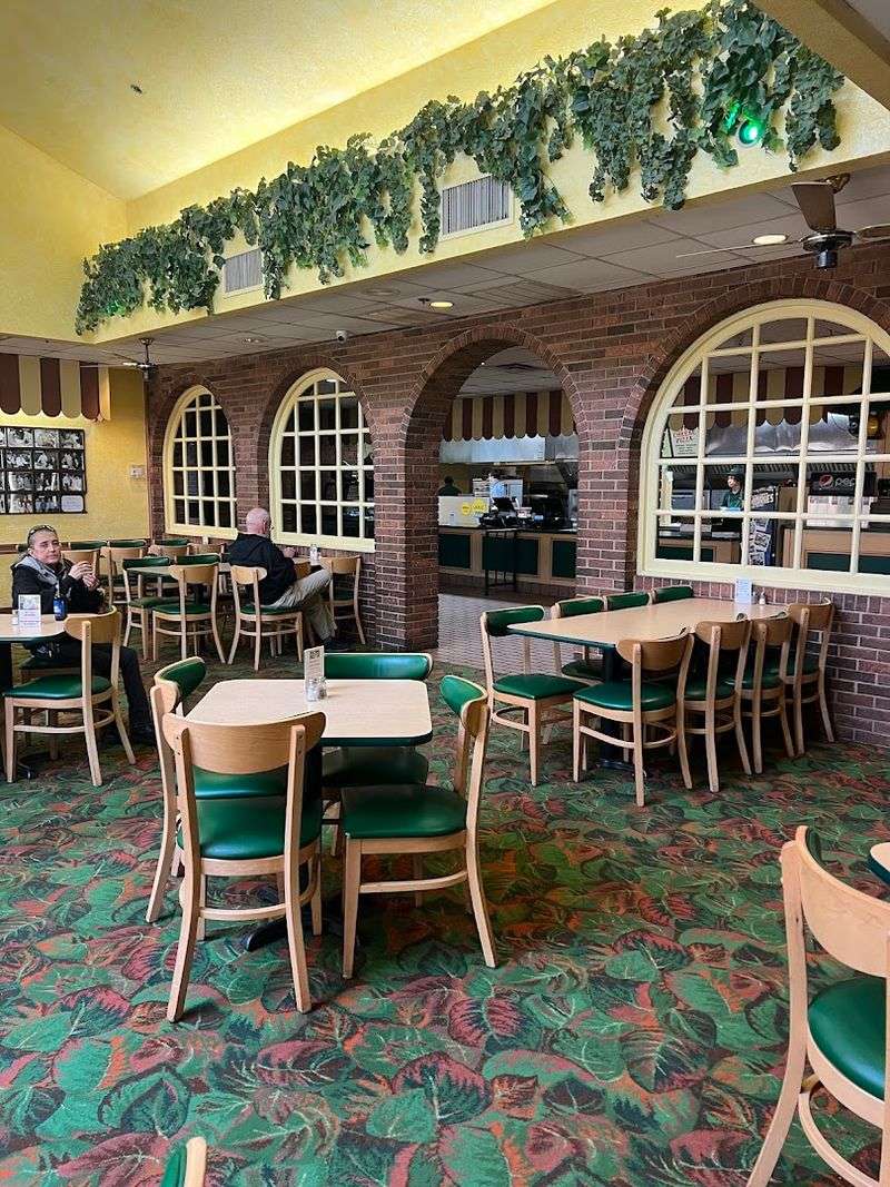 Planning Your Visit to Marion's Piazza Planning Your Visit to Marion's Piazza