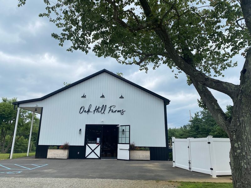 Planning Your Visit to Oak Hill Farm Planning Your Visit to Oak Hill Farm