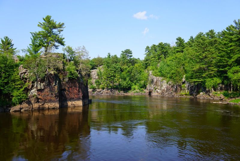 Planning Your Visit to Taylors Falls Planning Your Visit to Taylors Falls