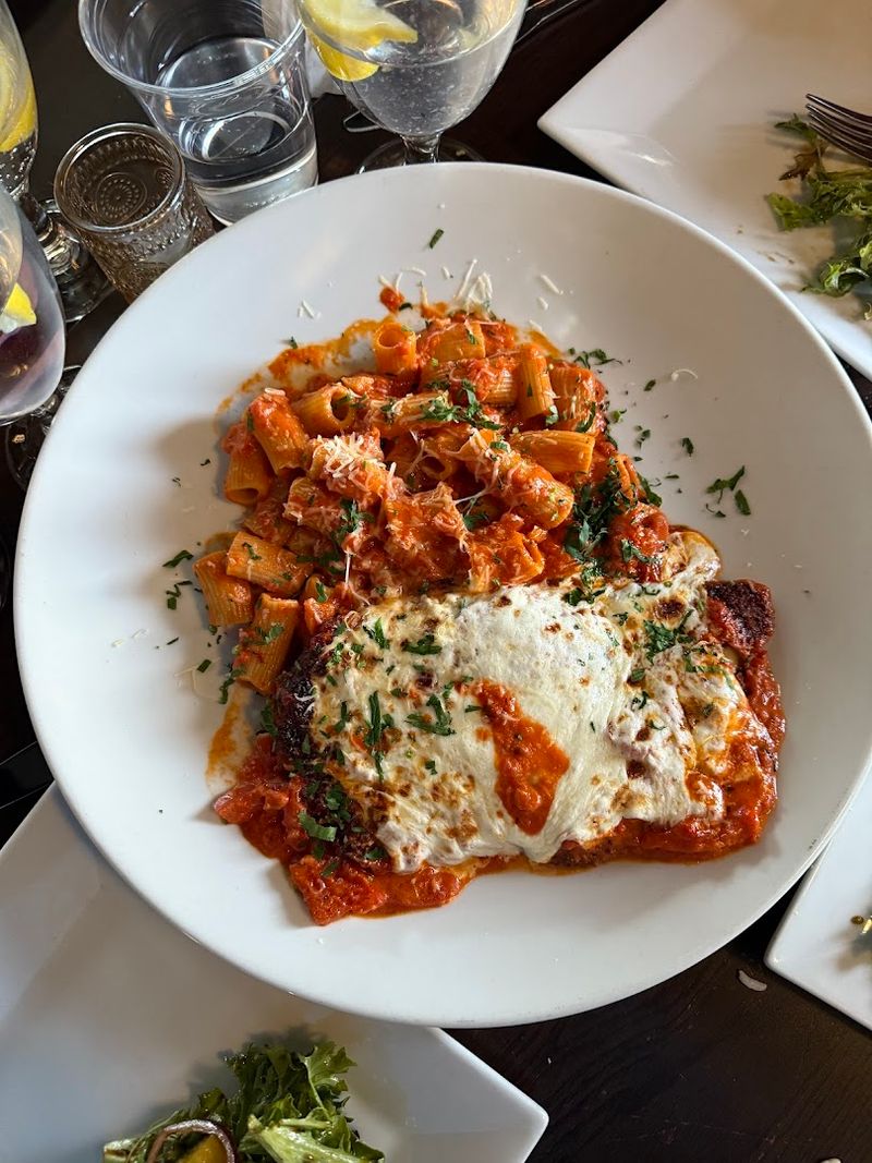 Portion Sizes and What to Expect at the Table Portion Sizes and What to Expect at the Table