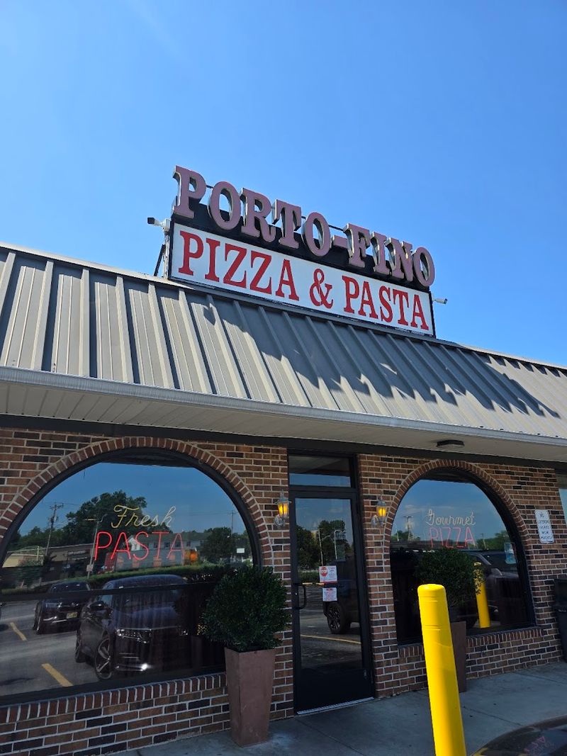 Porto-Fino Pizza & Restaurant, New Castle, Delaware Porto-Fino Pizza & Restaurant, New Castle, Delaware