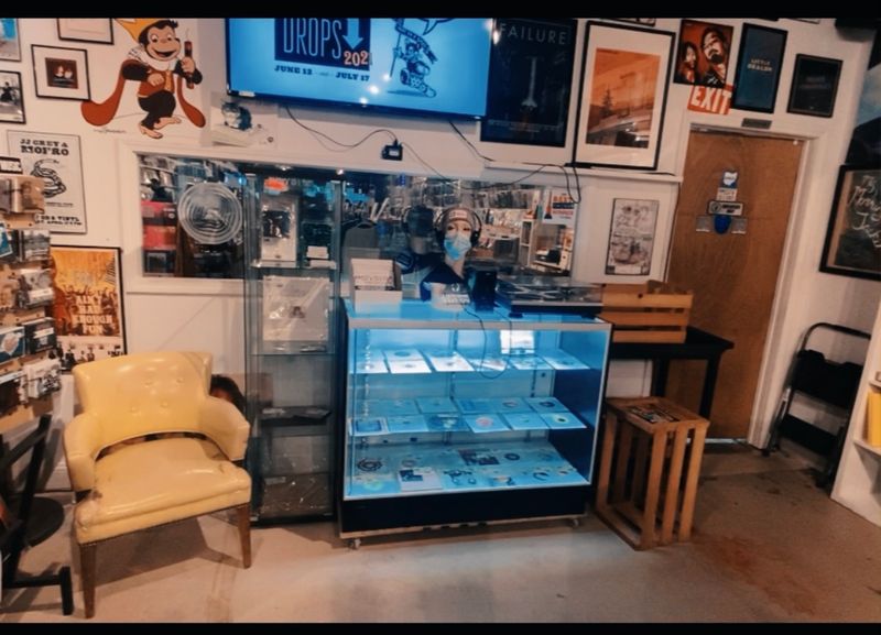 Posters, Pins, and Extras Worth Browsing Posters, Pins, and Extras Worth Browsing
