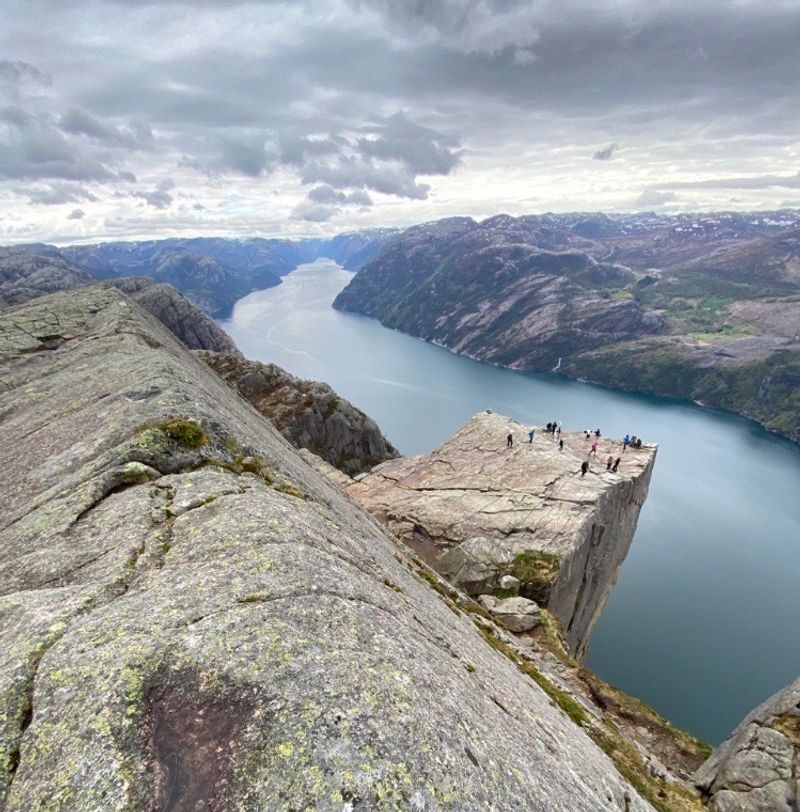 Preikestolen (Pulpit Rock), Rogaland, Norway Preikestolen (Pulpit Rock), Rogaland, Norway