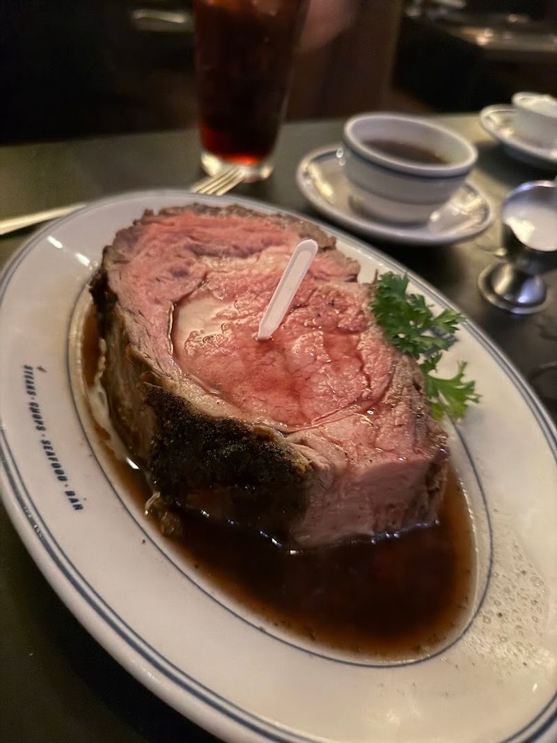 Prime Rib That Earns Its Own Fan Base Prime Rib That Earns Its Own Fan Base