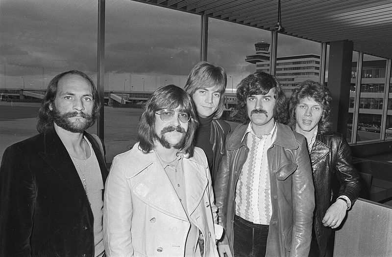 Question – The Moody Blues Question – The Moody Blues