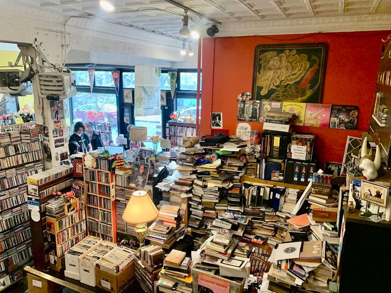 Rare Books, First Editions, and an Online Presence Rare Books, First Editions, and an Online Presence