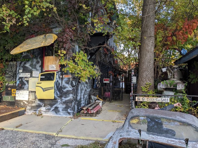Raven's Grin Inn — Mount Carroll Raven's Grin Inn — Mount Carroll