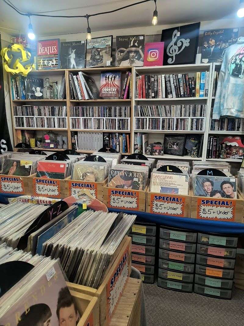 Reasonable Prices That Keep Collectors Coming Back Reasonable Prices That Keep Collectors Coming Back