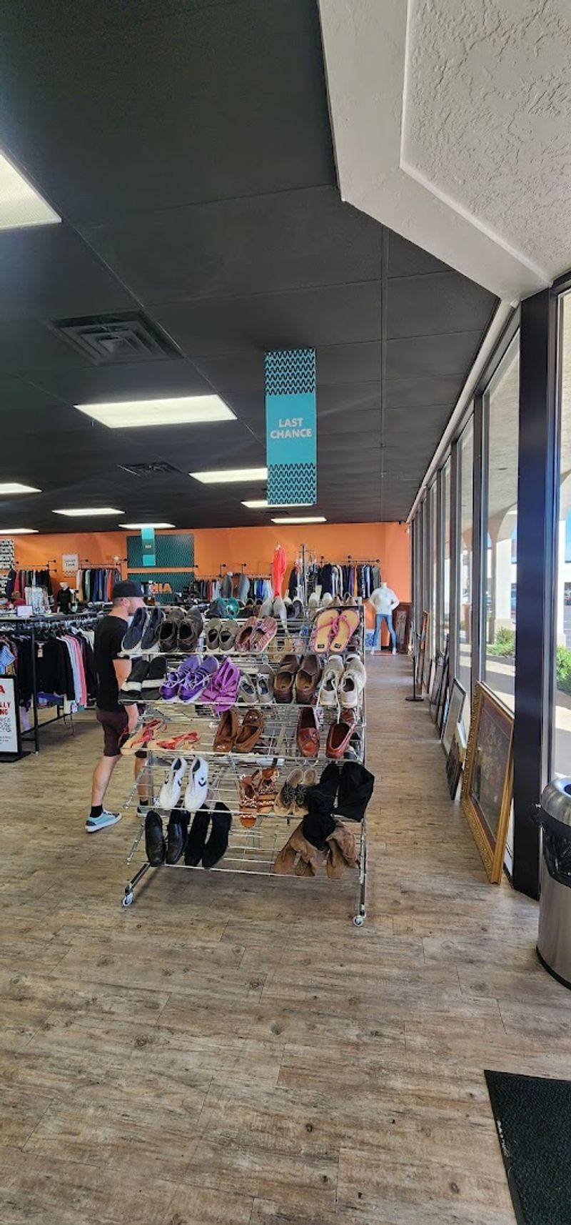 Retreads Thrift - Oklahoma City, Oklahoma