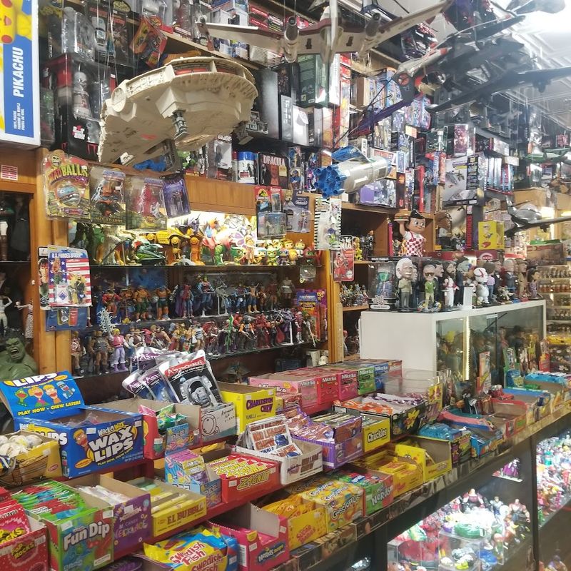 Retro Candy That Takes the Nostalgia Up Another Level Retro Candy That Takes the Nostalgia Up Another Level