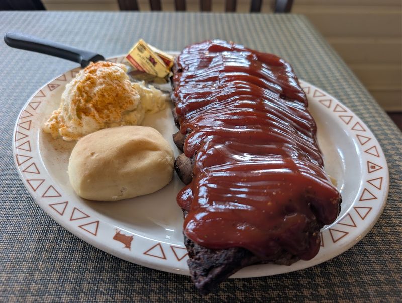 Ribs, Bluegill, and the Rest of the Menu Worth Knowing Ribs, Bluegill, and the Rest of the Menu Worth Knowing