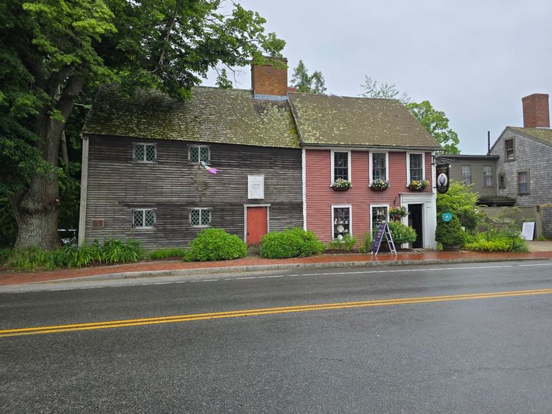 Richard Sparrow House, Plymouth, Massachusetts (1640) Richard Sparrow House, Plymouth, Massachusetts (1640)