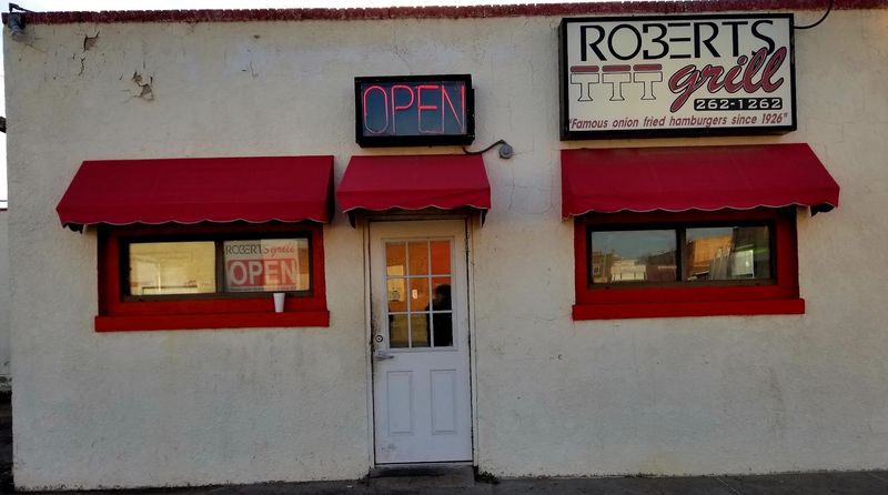 Right on Route 66: The Location and What to Expect Outside