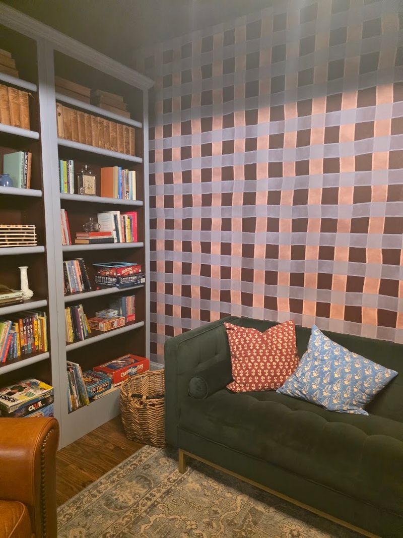 Room to Sit, Play, and Stay Awhile Room to Sit, Play, and Stay Awhile