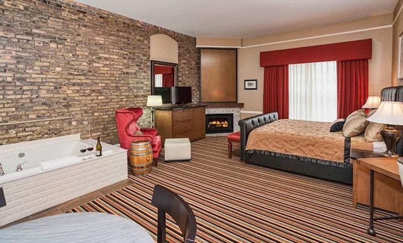 Rooms That Feel Like No Ordinary Hotel Stay Rooms That Feel Like No Ordinary Hotel Stay