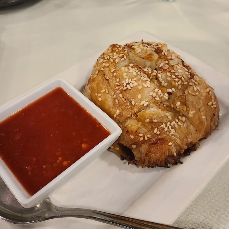 Samsa: The Flaky Pastry That Steals the Appetizer Spotlight Samsa: The Flaky Pastry That Steals the Appetizer Spotlight
