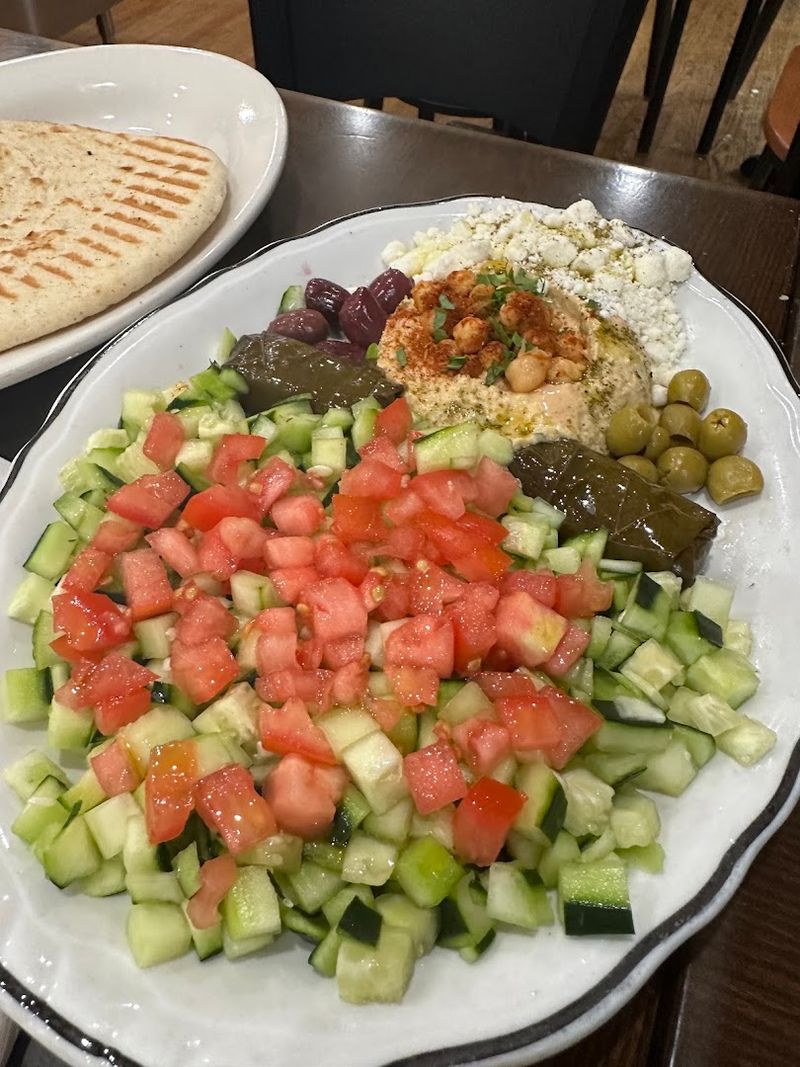 Sandwiches and Plates That Carry the Mediterranean All the Way to Philly Sandwiches and Plates That Carry the Mediterranean All the Way to Philly