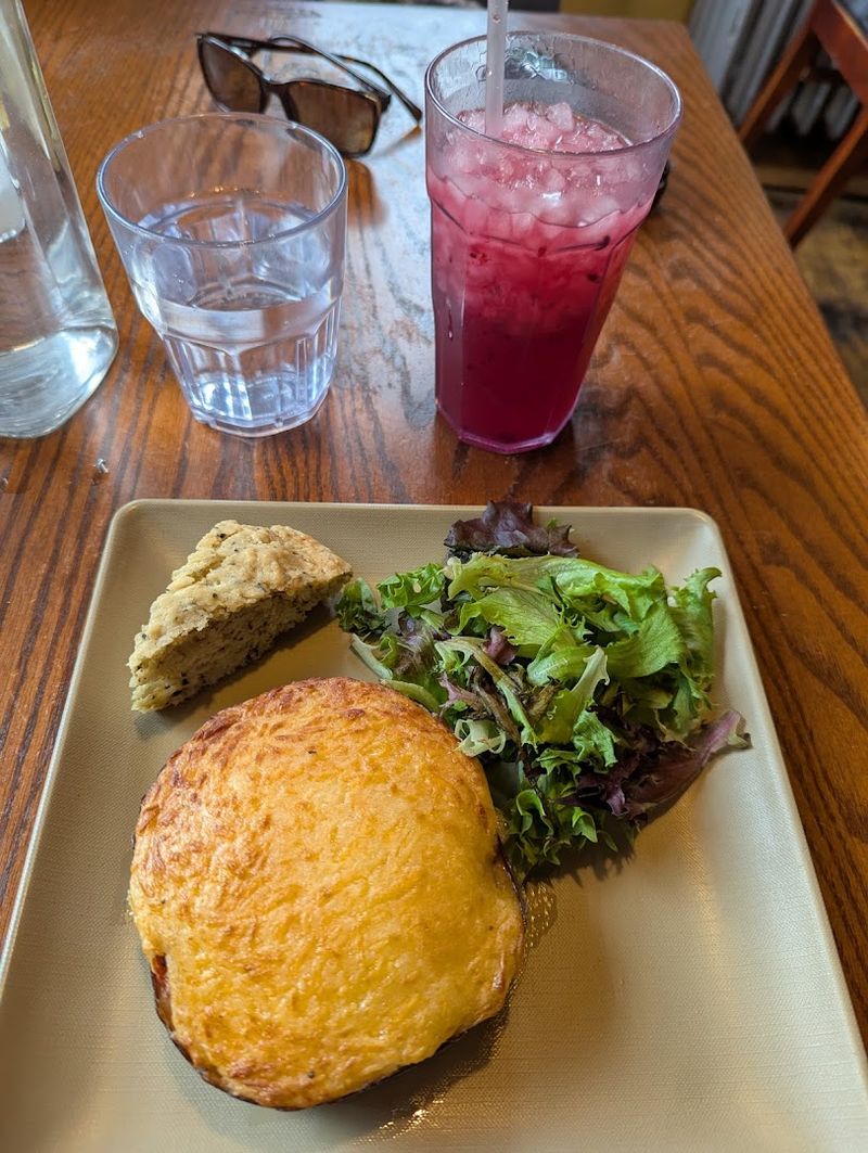 Seasonal Menus That Keep Every Visit Fresh Seasonal Menus That Keep Every Visit Fresh