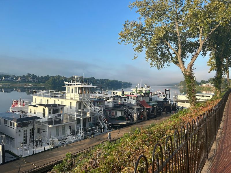 Seasonal Sternwheel Festival on the Riverfront