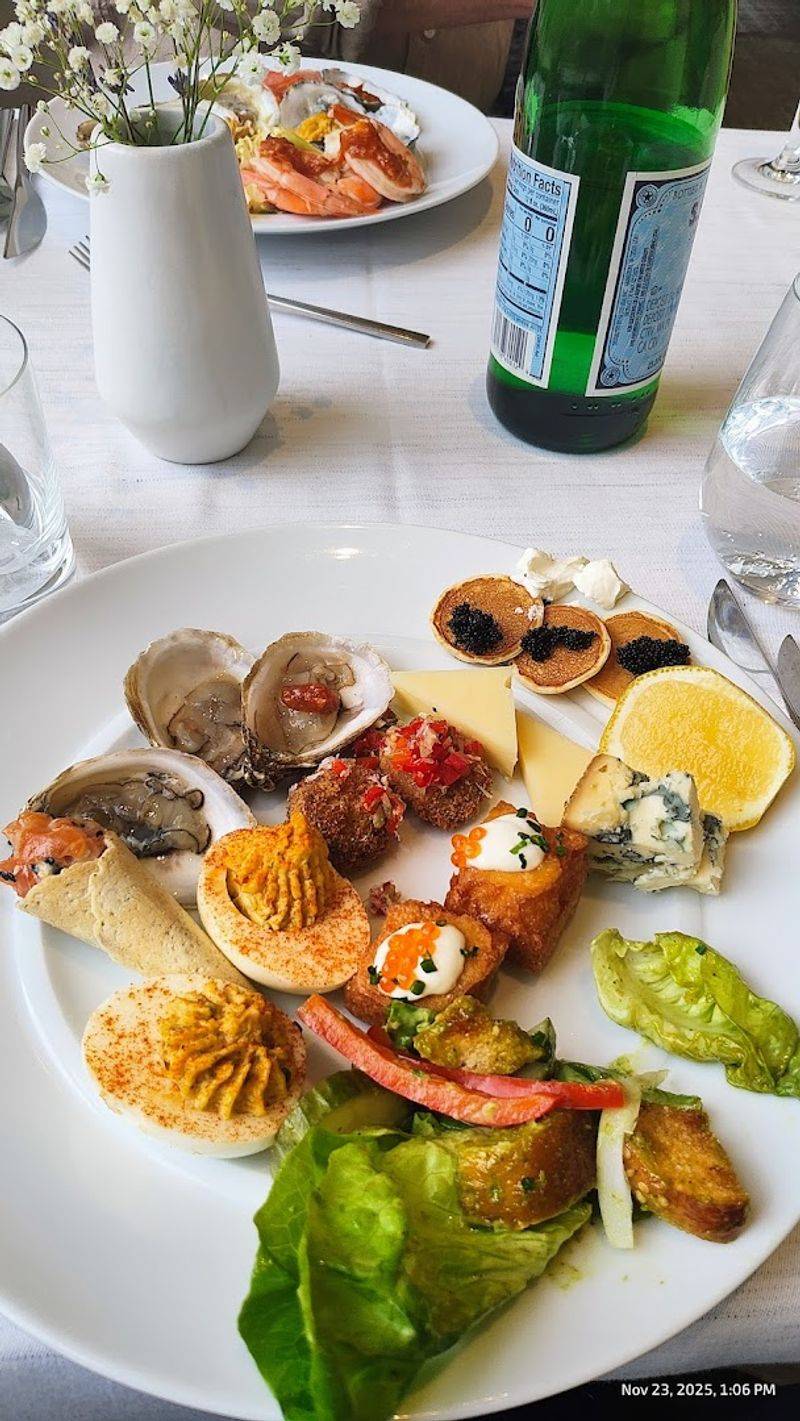Seasonal and Holiday Dining Worth Planning Ahead For Seasonal and Holiday Dining Worth Planning Ahead For