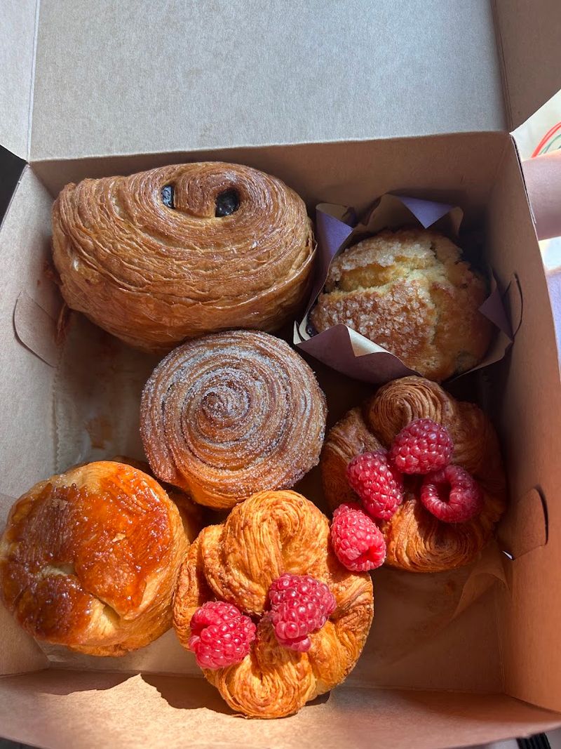 Seasonal and Rotating Menu Highlights Seasonal and Rotating Menu Highlights