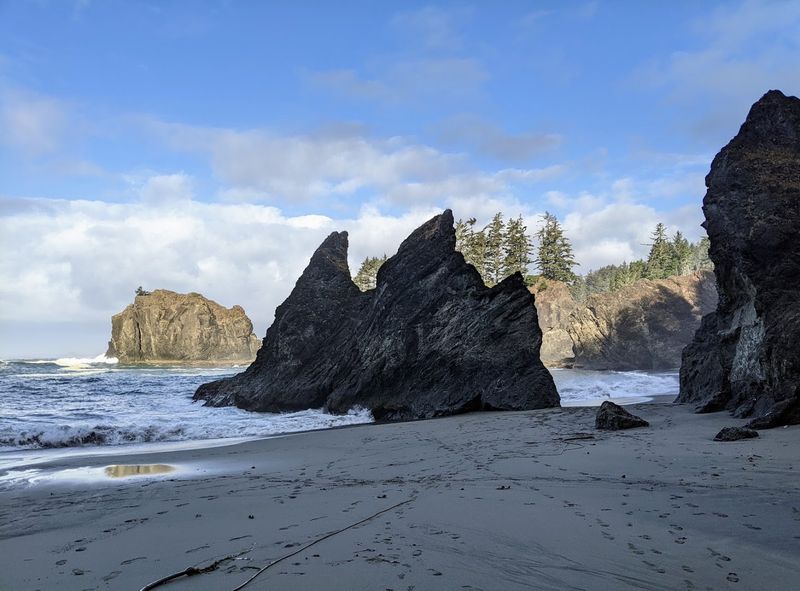 Secret Beach: The Steep Reward Secret Beach: The Steep Reward