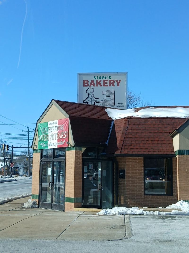 Serpe & Sons Bakery, Elsmere, Delaware