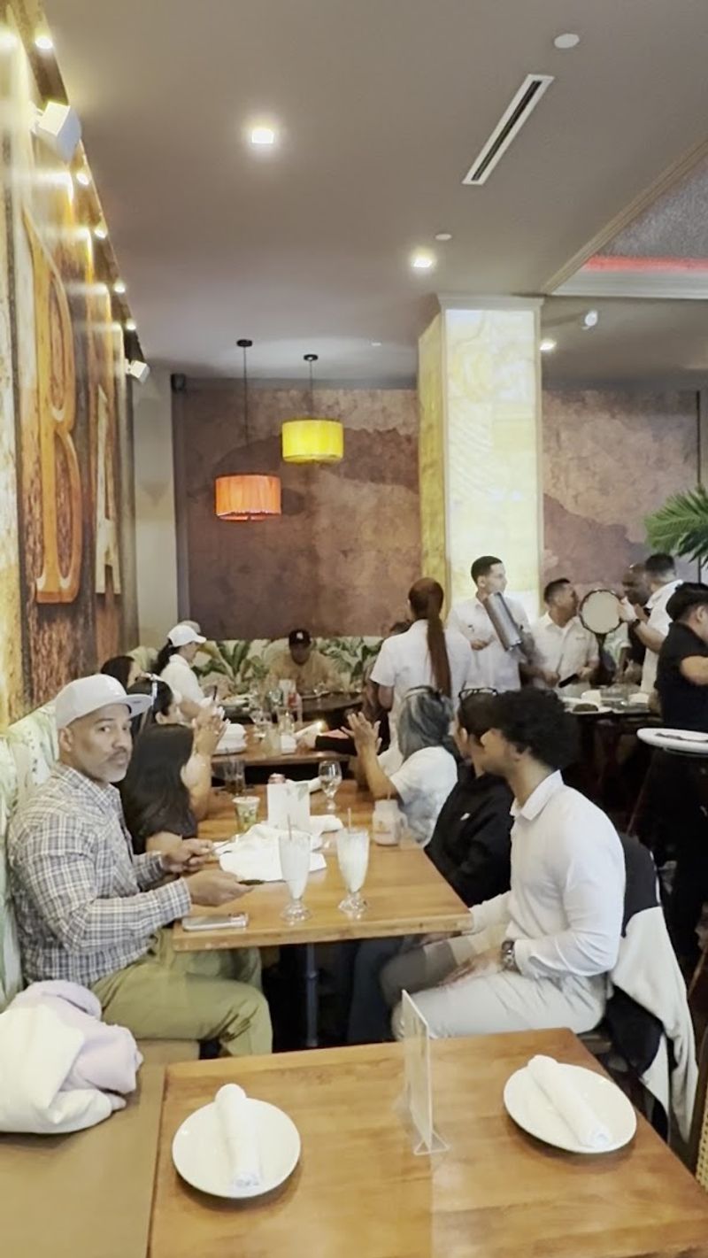 Service That People Actually Notice Service That People Actually Notice