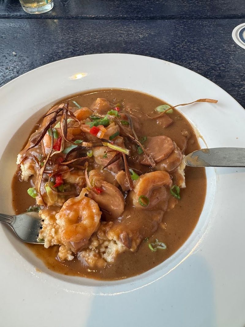 Shrimp and Grits Done the Charleston Way