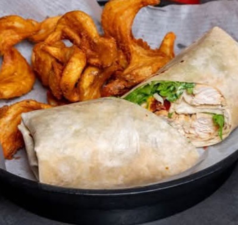 Sidewinder Fries and Onion Rings Worth Ordering