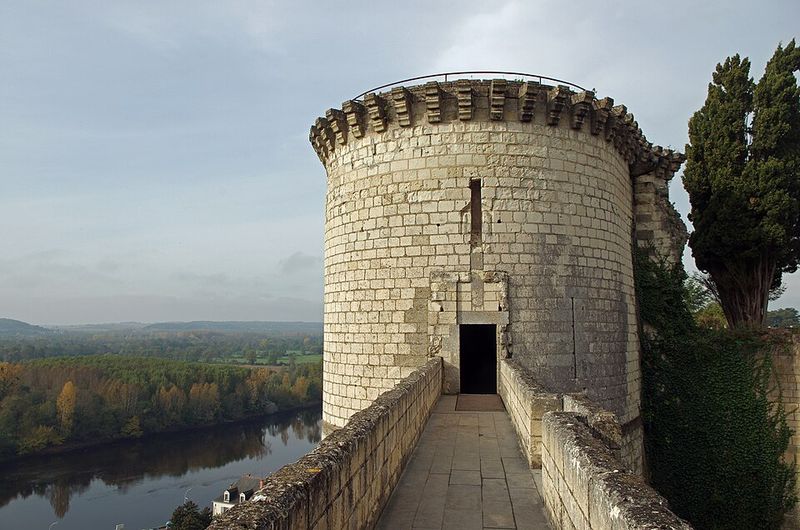 Siege of Château de Chinon, France, 1205 Siege of Château de Chinon, France, 1205