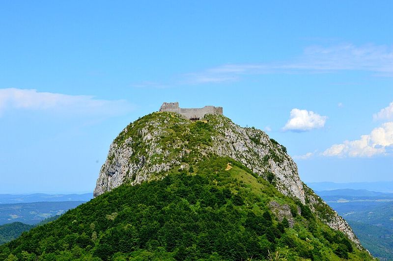 Siege of Château de Montségur, France, 1243 to 1244 Siege of Château de Montségur, France, 1243 to 1244
