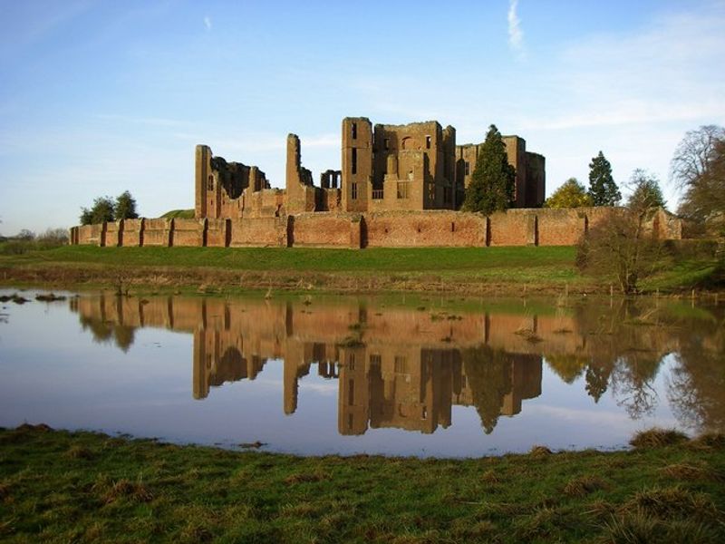 Siege of Kenilworth Castle, England, 1266 Siege of Kenilworth Castle, England, 1266