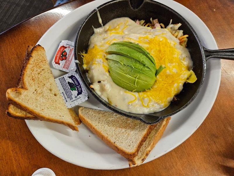 Skillets, Hashes, and Hearty Plates Done Right Skillets, Hashes, and Hearty Plates Done Right