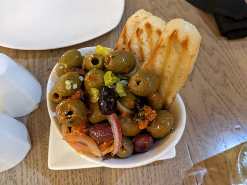 Small Plates That Steal the Spotlight Small Plates That Steal the Spotlight
