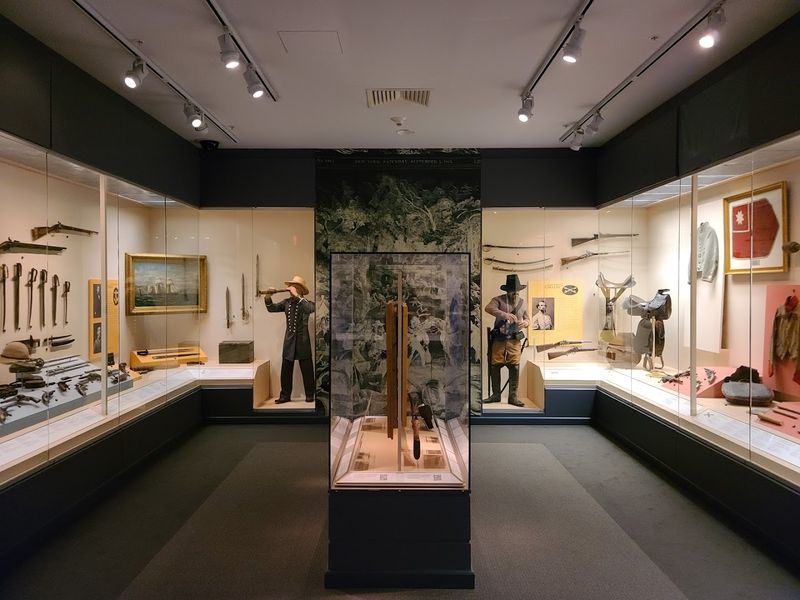 Soldiers on Both Sides, Shown With Equal Respect Soldiers on Both Sides, Shown With Equal Respect