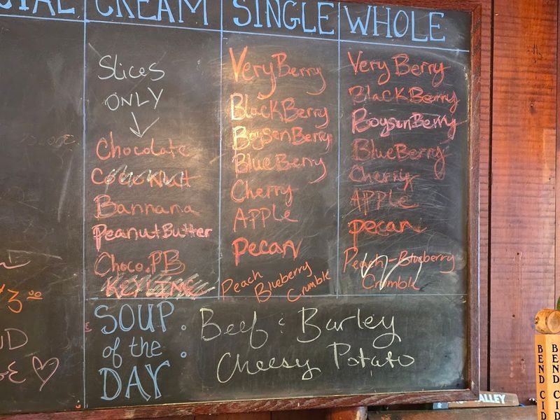 Soups and Sides That Steal the Spotlight Soups and Sides That Steal the Spotlight