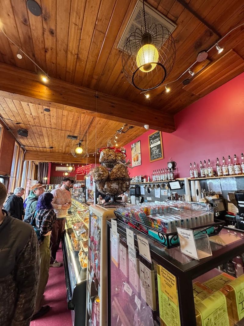 Staff and Service That Regulars Rave About