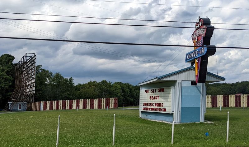 Super 322 Drive-In, Woodland, Pennsylvania