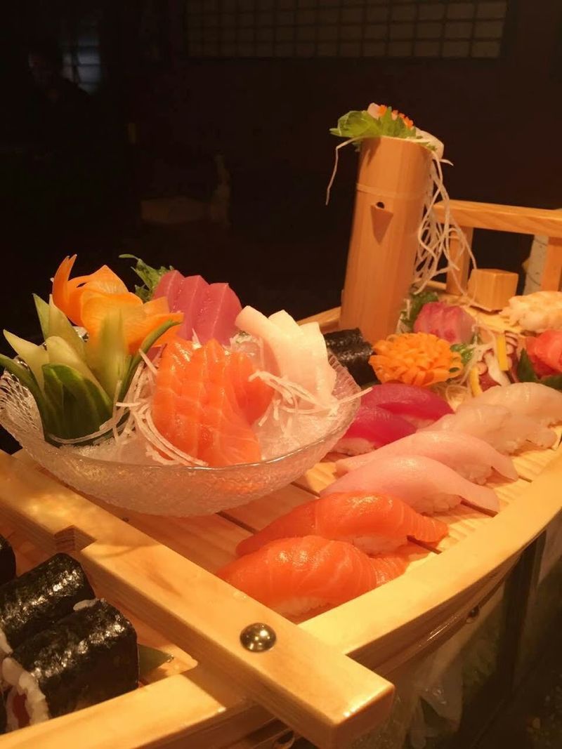 Sushi That Defies Landlocked Expectations Sushi That Defies Landlocked Expectations