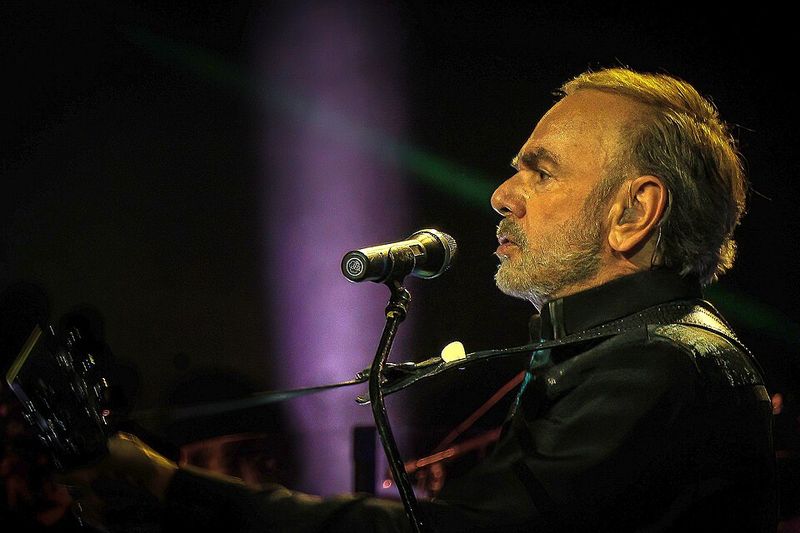 'Sweet Caroline' - Neil Diamond (1969) 'Sweet Caroline' - Neil Diamond (1969)