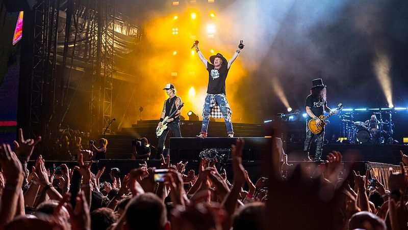 Sweet Child o' Mine – Guns N' Roses Sweet Child o' Mine – Guns N' Roses