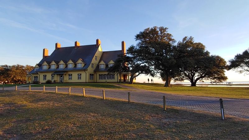 The Address, Location, and Setting of Whalehead Club The Address, Location, and Setting of Whalehead Club
