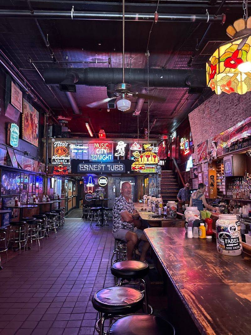 The Atmosphere Inside: Old Nashville Preserved The Atmosphere Inside: Old Nashville Preserved