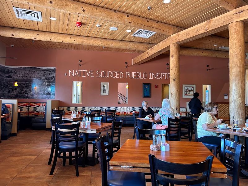 The Atmosphere Inside the Dining Room