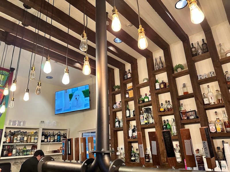 The Atmosphere Inside the Dining Room
