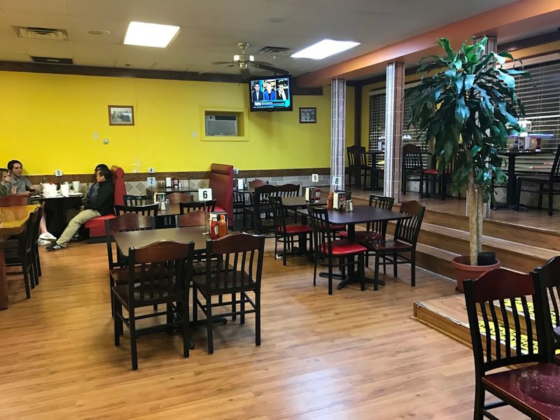 The Atmosphere Inside the Dining Room
