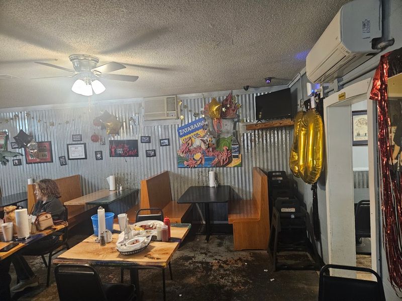 The Atmosphere That Keeps Regulars Returning Year After Year The Atmosphere That Keeps Regulars Returning Year After Year